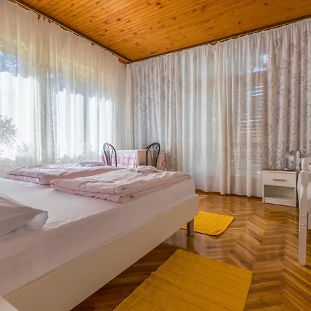 Apartment 2381a Selce